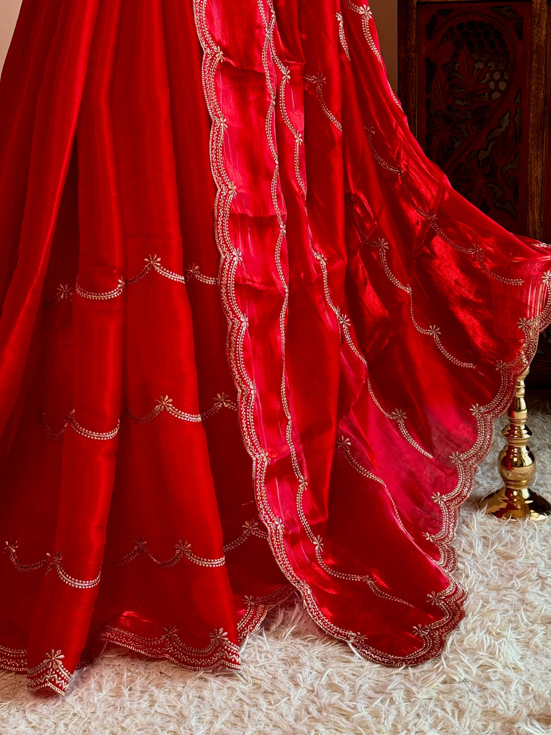Chilli Red Silken Tissue Crown North Saree - view 4