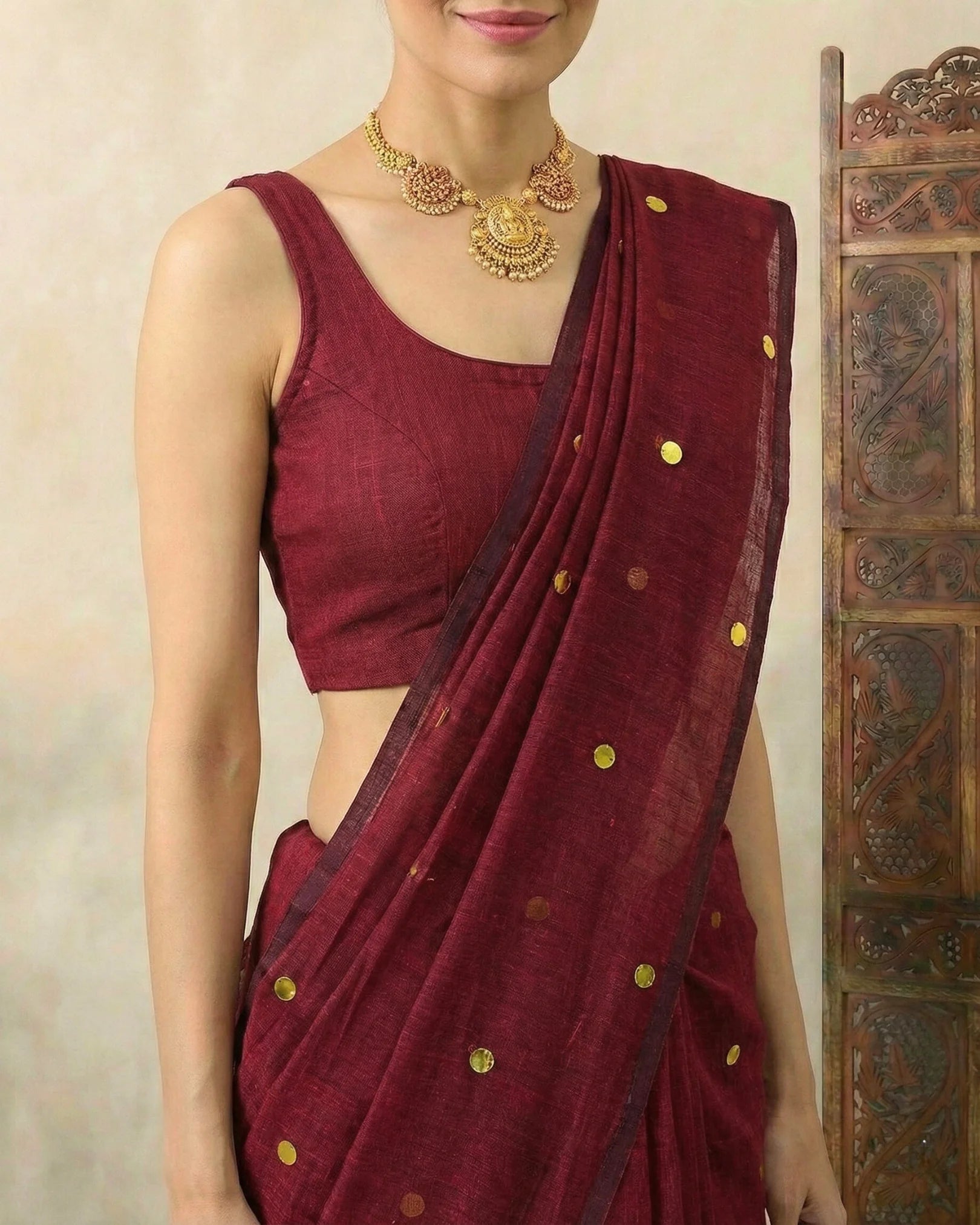 Maroon Pure-Cotton Gold-Sequin-Stitched Handloom Bengal-Saree