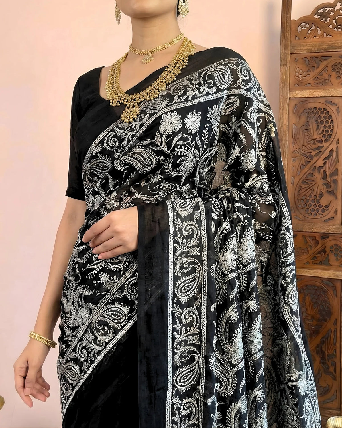 Black Cotton Chikan Handloom Bengal Saree - view 2
