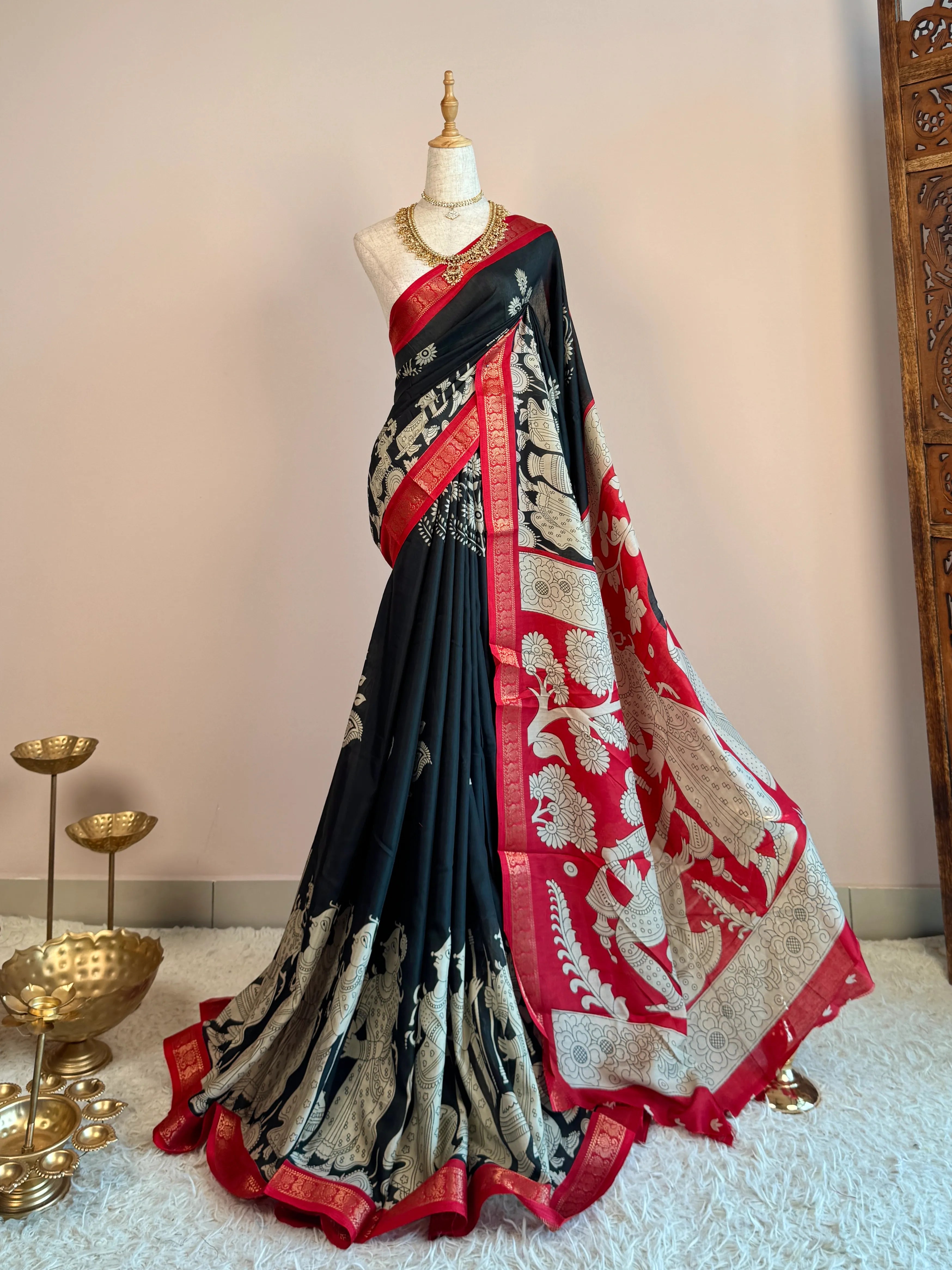 Black-Red Pure-Cotton Kalamkari Floral-Blouse North-Saree