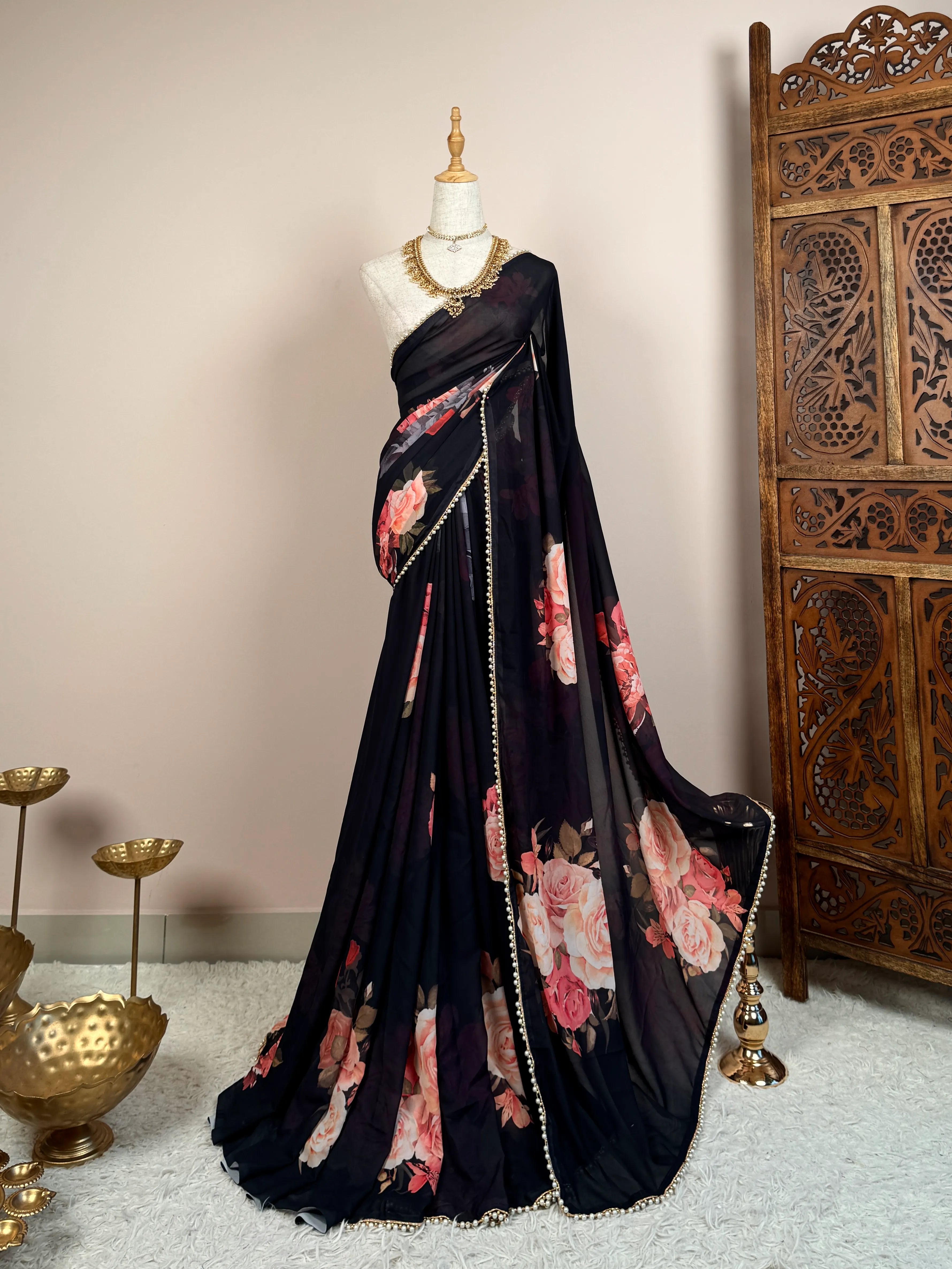 Black Georgette Floral-Theme Pearl-Border North-Saree