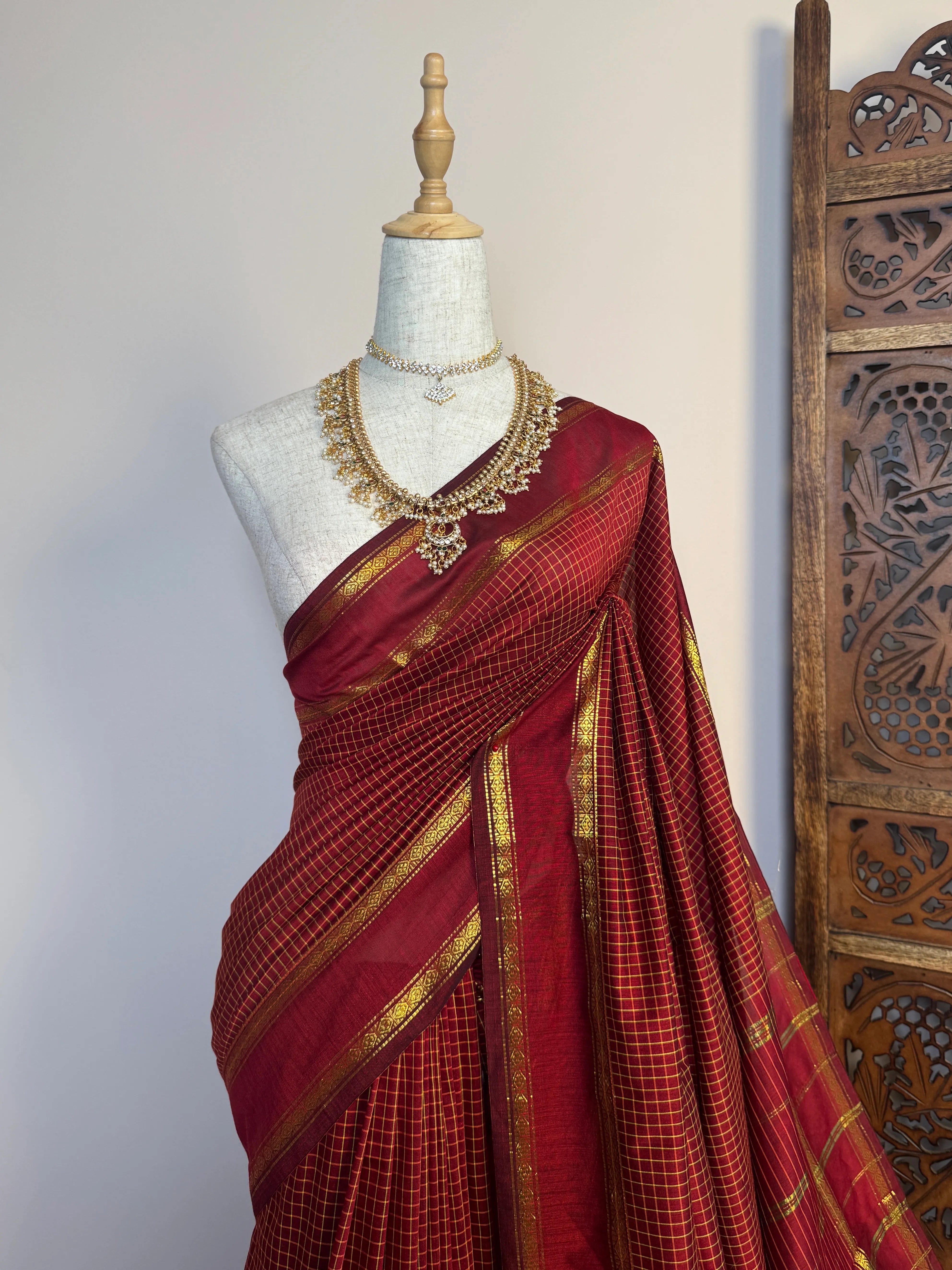 Maroon Handspun Pure-Cotton Kattam South-Saree