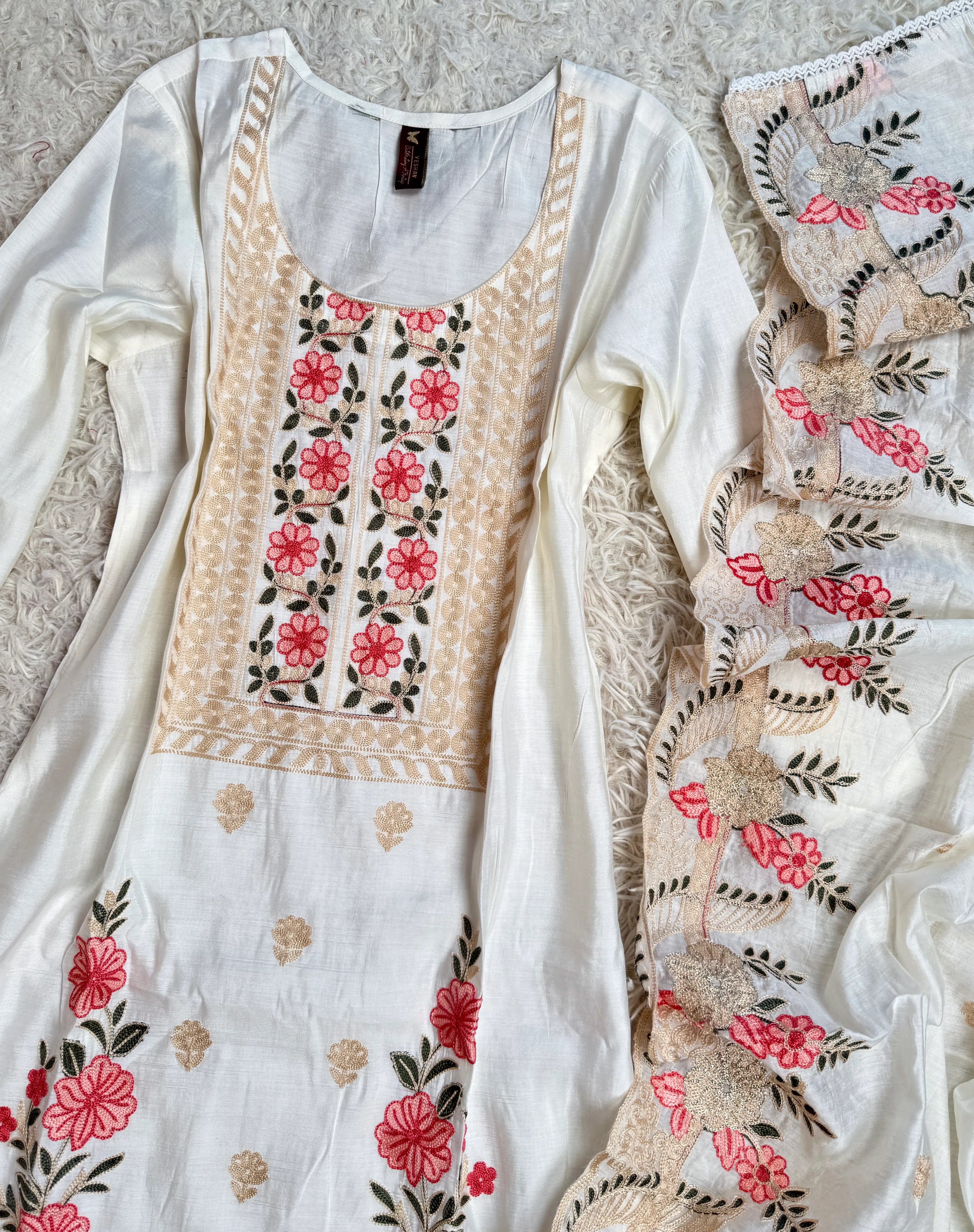 White Crepe-Silk Embroidered Premium Kurti-Pant-Dupatta-Set