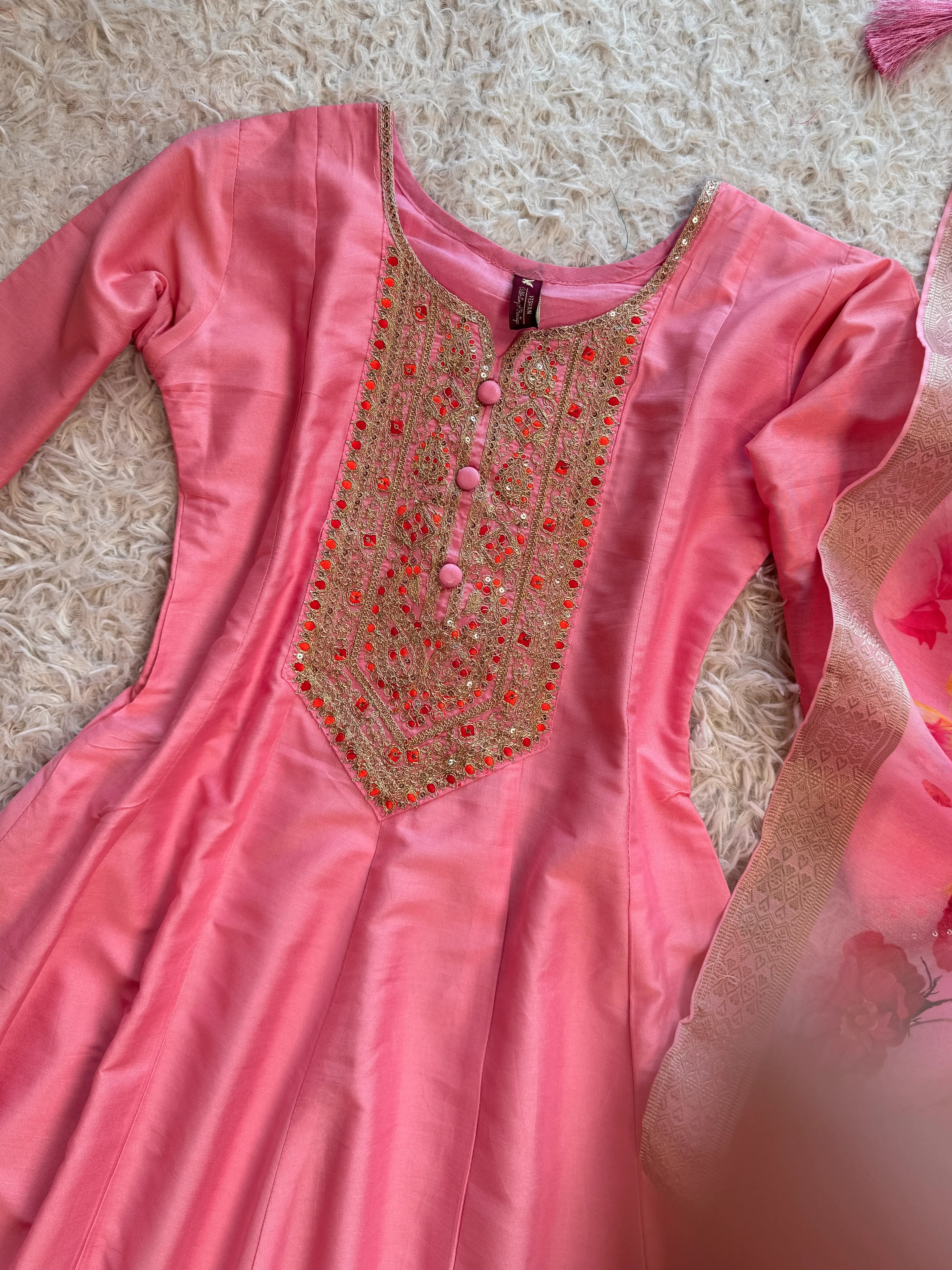 Soft-Pink Crepe-Silk Heavy-Embroidered Flare-Anarkali Floral-Dupatta-Kurti-Set