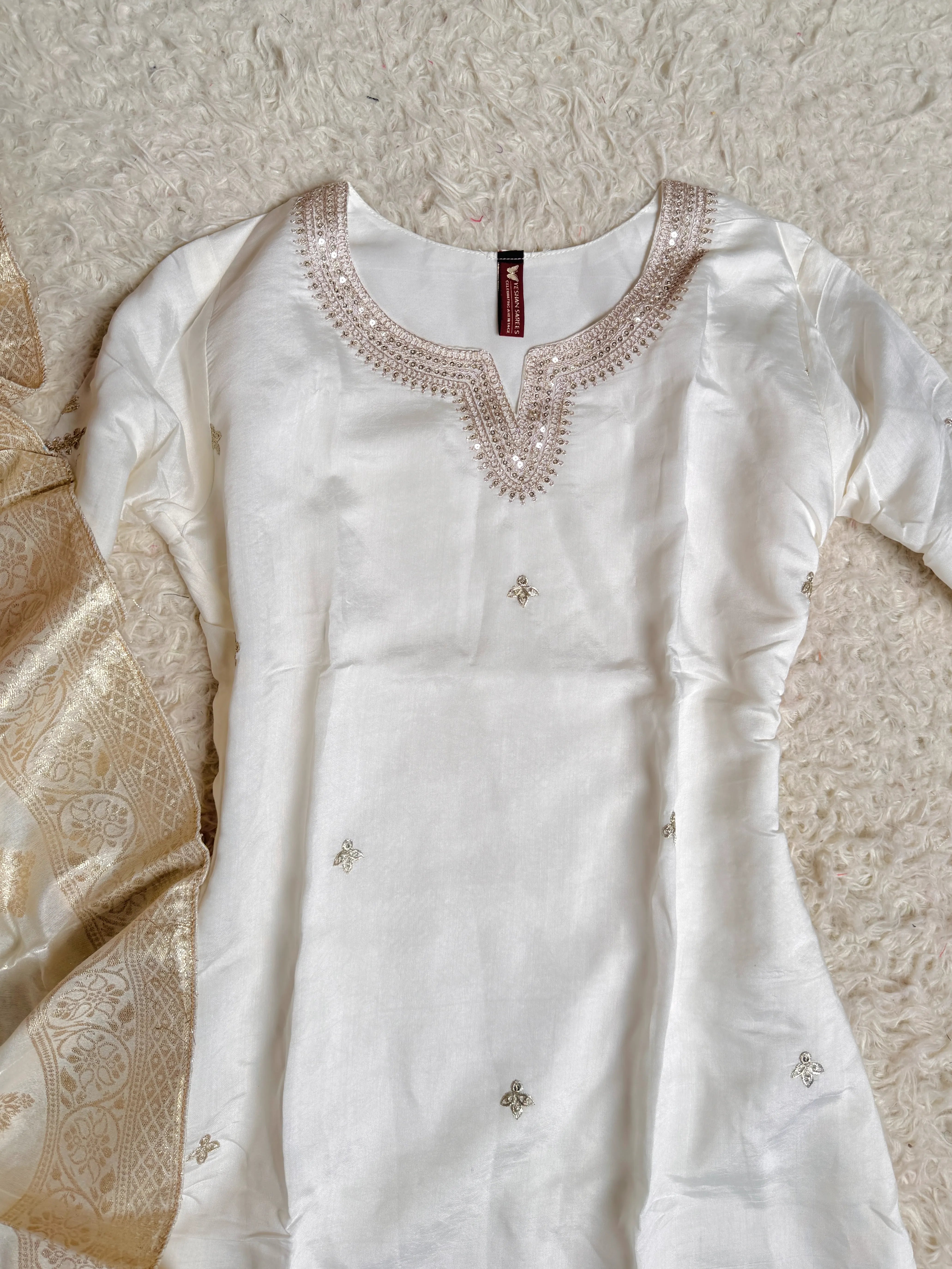 White Crepe-Silk Zari-Embroidery Kurti-Pants-Banarasi-Dupatta-Set