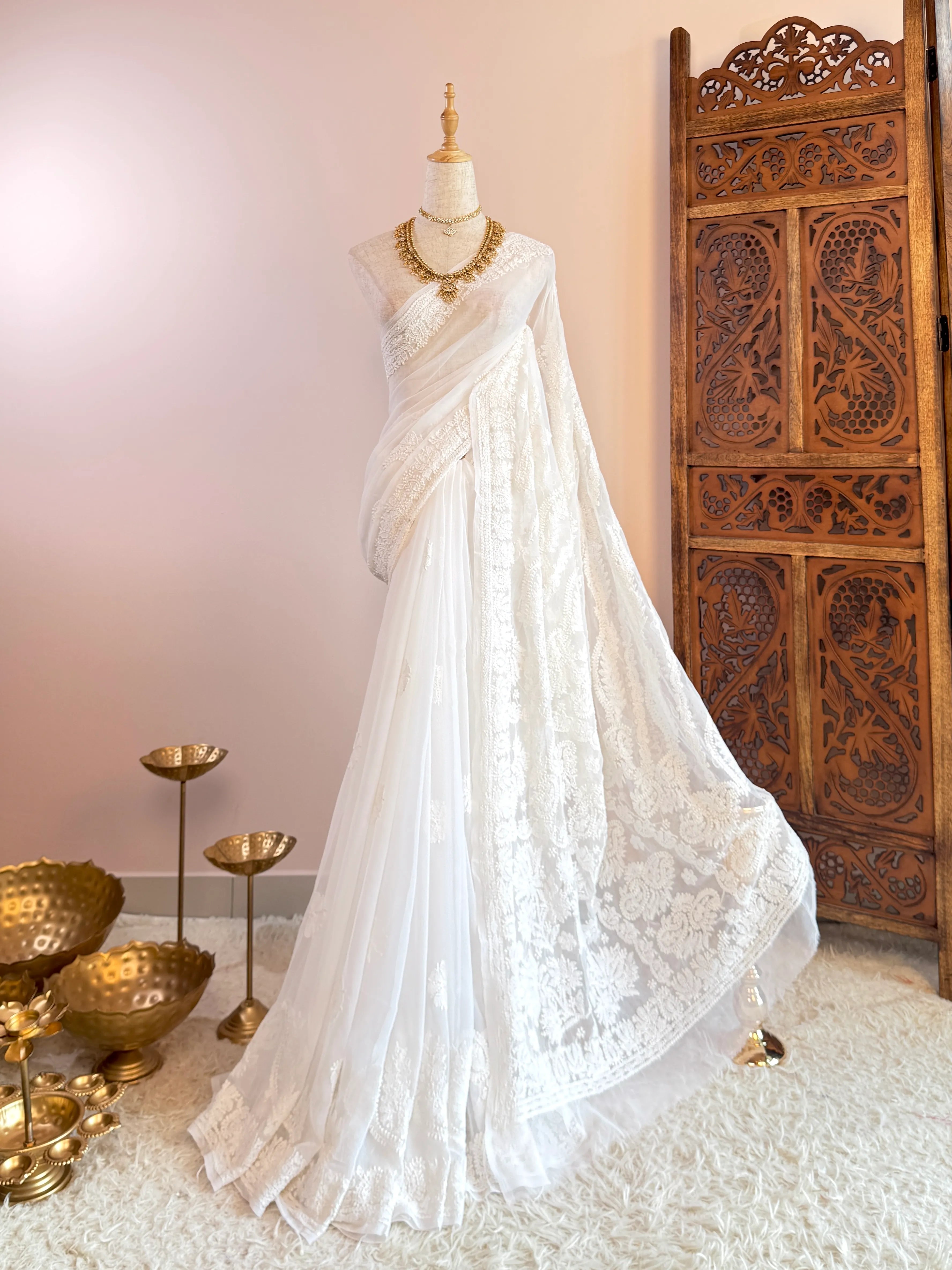 Pure-White Chiffon Chikan-Embroidered North Saree