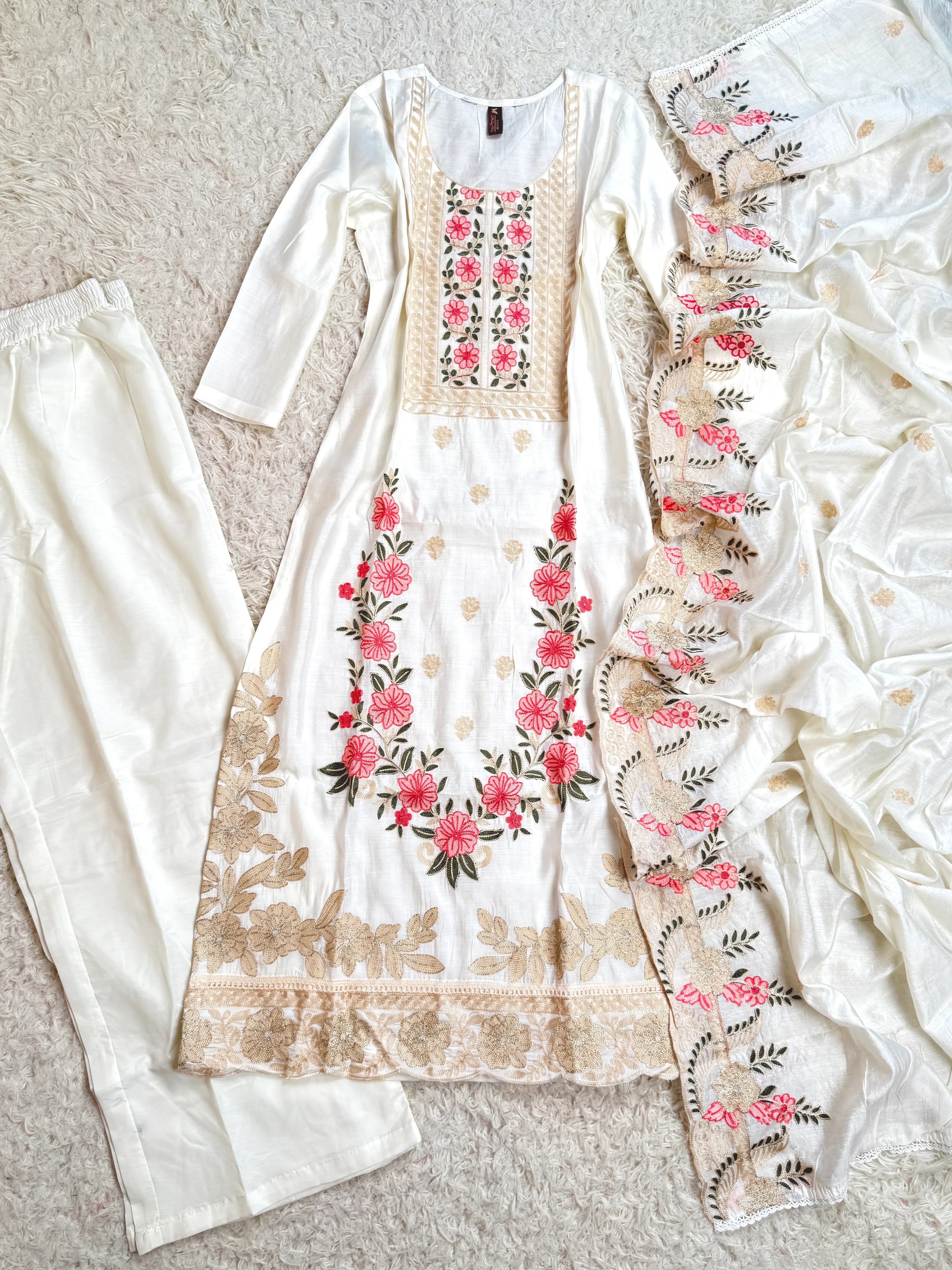 White Crepe-Silk Embroidered Premium Kurti-Pant-Dupatta-Set